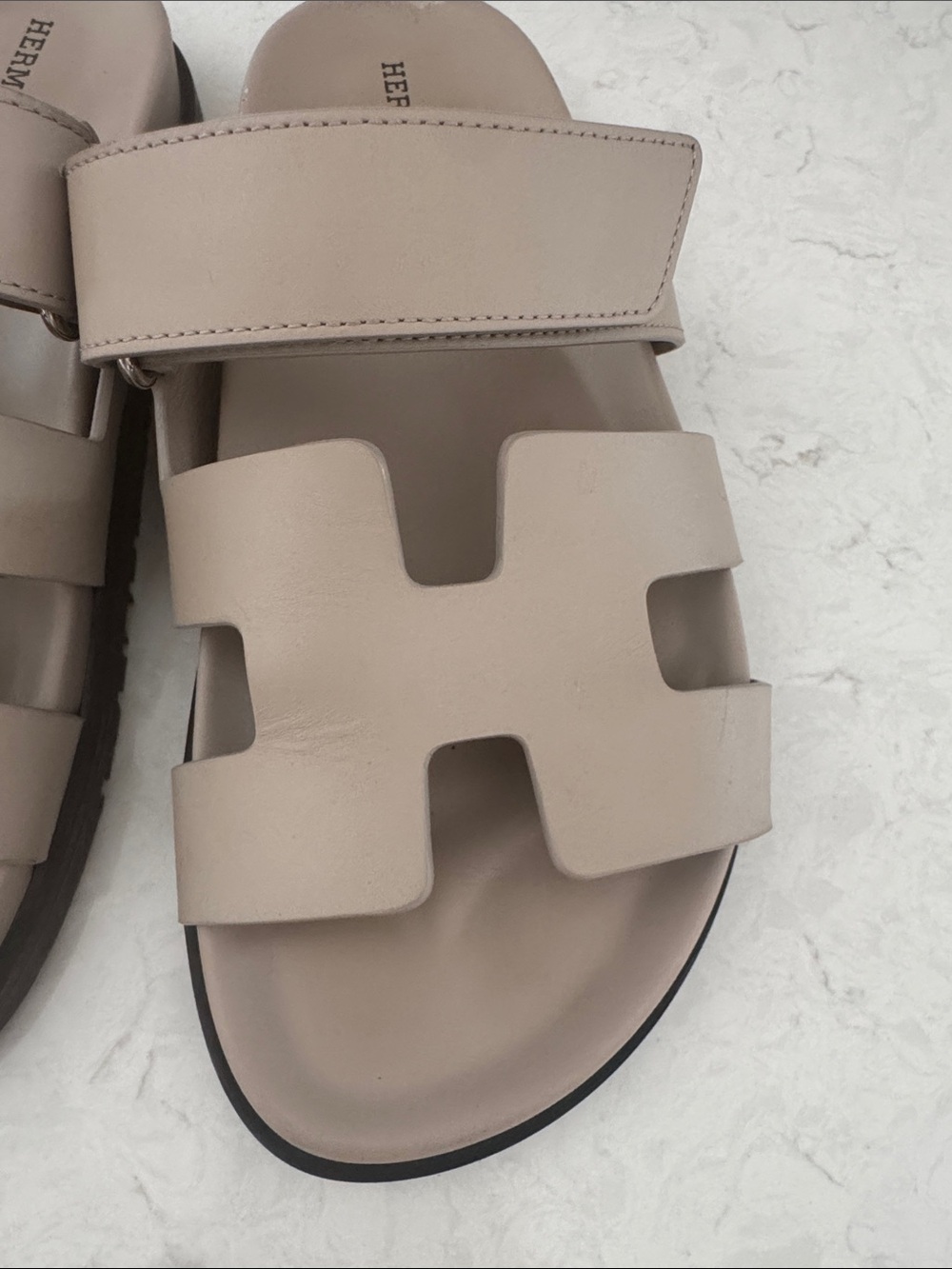 Hermes taupe leather Chypre slide sandals with black sole - Picture 3 of 5